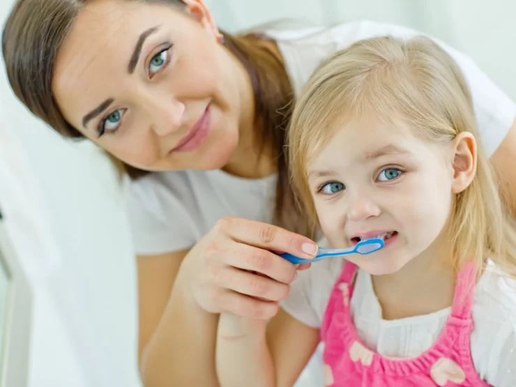 نحوه مراقبت از دندان کودکان