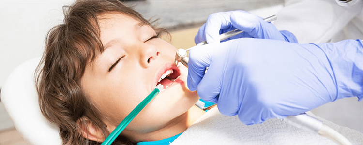 دندانپزشکی کودک با بیهوشی
